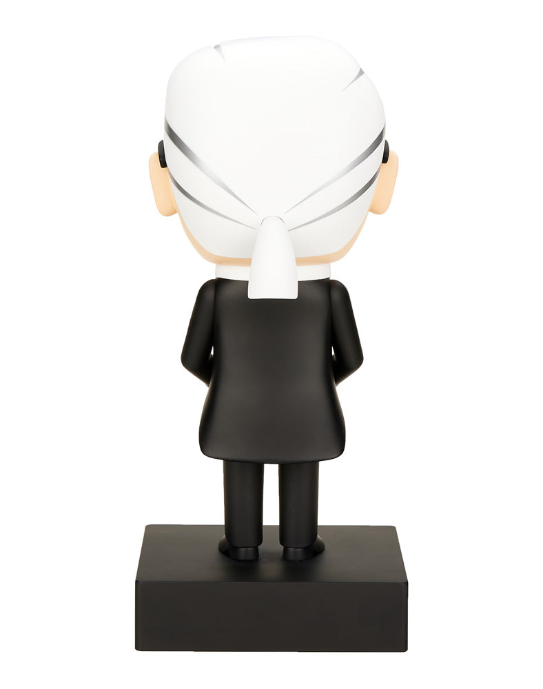 tokidoki-karl-lagerfeld-15th-anniversary-03_d3530319-f433-41d1-af58-05c1a8a87485.jpg